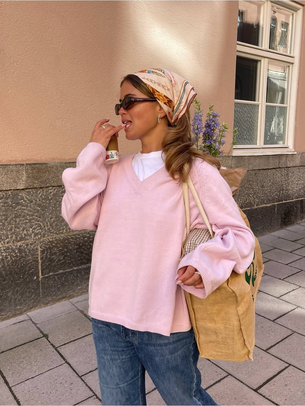 Djerf Avenue V-Neck Sweater Lilac